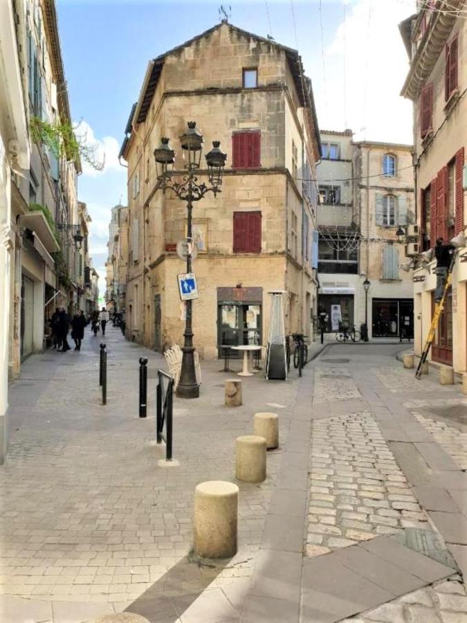 Appart Lumineux De L'Hotel De Ville Arles Ngoại thất bức ảnh
