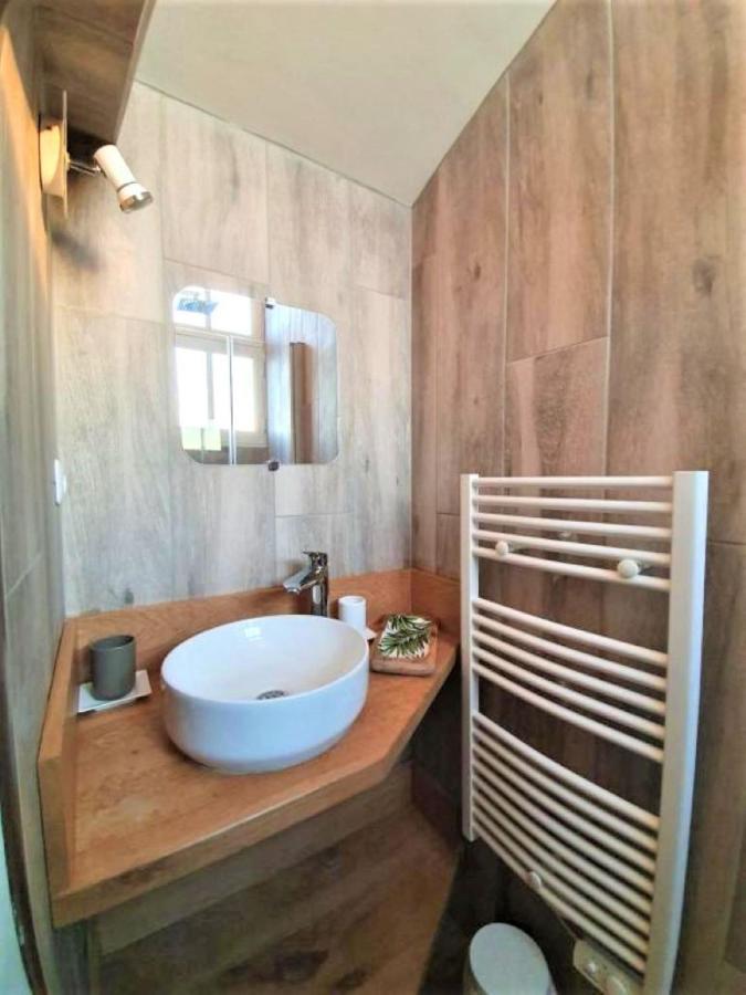 Appart Lumineux De L'Hotel De Ville Arles Ngoại thất bức ảnh
